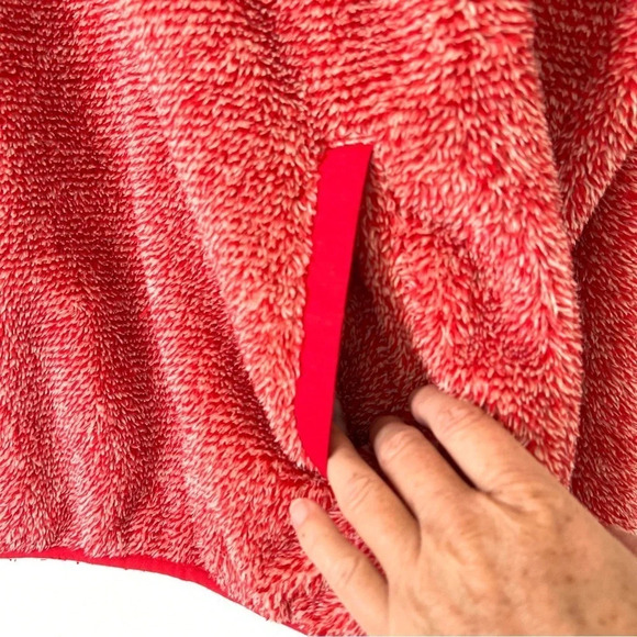 Cinch Jeans Red Fleece 1/4 Zip - Picture 9 of 14